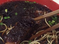 -小龙大肉面馆