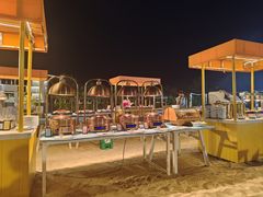 -亚龙湾希尔顿自助餐厅·海鲜·烧烤·沙滩BBQ·现场乐队