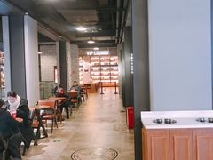 -CGV影城(滨江天街IMAX店)