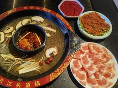 -三江两海老火锅(北京首店)