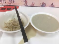 豆汁-老磁器口豆汁店(天坛店)