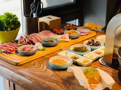 -明洞阿姨·韩式酱蟹烤肉·创意料理(三元桥店)