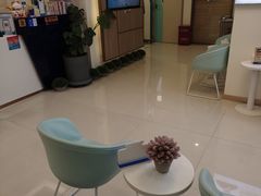 -维乐口腔(美维云门诊陆家嘴店)