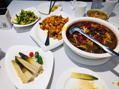 宫保鸡丁-峨嵋酒家总店(车公庄店)