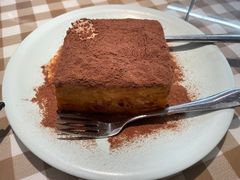 -新大咀港式茶餐厅(宝山万达店)