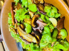 -一朵菌·野生菌探索家火锅(南亚店)