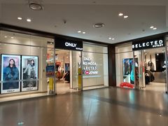 -杉杉奥特莱斯广场(哈尔滨店)