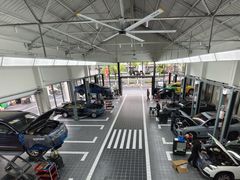 -爱车行 奥迪 奔驰 宝马 保时捷 路虎 专业 维修保养 原厂 奥迪改装升级 中心(静安店)