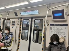 -八宝山(地铁站)