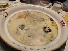 -三人行骨头王火锅(长寿店)
