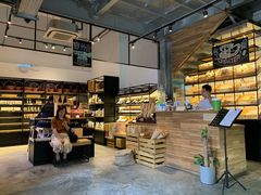 -Common Table · Brunch & Coffee
