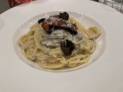 -Mogul Eatery·大亨餐酒馆