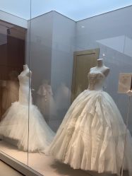 -乐派诗婚纱摄影