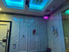 -皇马纯KTV·量贩·聚会(民治店)