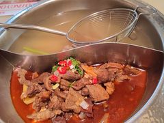 -左庭右院鲜牛肉火锅(浦江欢乐颂店)