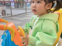 -王府井奥莱棋盘山小镇
