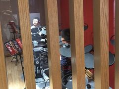 -IN-SHOW音秀音乐艺术中心 架子鼓钢琴(大宁校区)