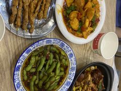 -江城燕子大排档(江汉路步行街店)