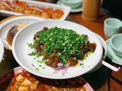 葱香牛柳-六合居·明厨亮灶餐厅(成双大道店)