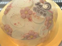 -花花卷卷·鲜食蛋糕(静安久光百货店)