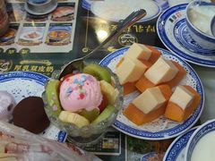 -广信牛奶甜品世家(台东店)