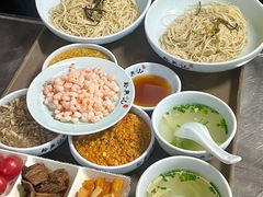 -裕兴记•蟹黄面馆(人民广场店)