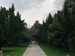 -汇龙潭