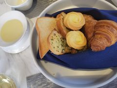 -青岛遇见米兰(八大关店)