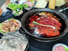 -铜元老码头鳝鱼火锅