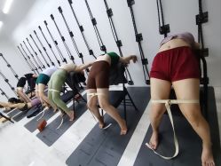 -OM瑜伽教练培训学院