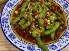 绝味毛豆-江城燕子大排档(江汉路步行街店)