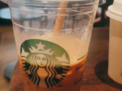 -星巴克(东莞常平富盈广场店)