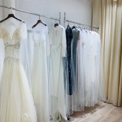 -LaMousse婚纱买手店