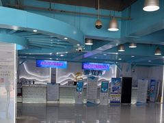 -乔波室内滑雪场