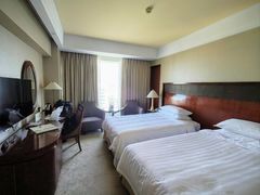 -汕尾巴黎半岛酒店