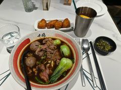 -静香HOUSE·全时段融合餐厅(七星欢乐颂店)