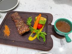 -西语·炭烧牛排(卓越中寰店)