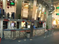 借还溜冰鞋区-冰纷万象滑冰场(深圳万象城店)