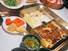 -九鼎轩脆毛肚火锅(南京东路店)