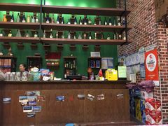 -香巴拉云南餐厅(华莱坞店)