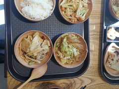 -一两饭川味素食餐厅