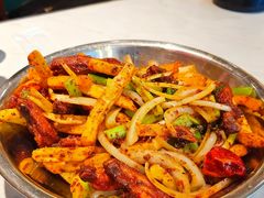 -辣盆盆麻辣小龙虾(哈尔滨总店)