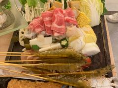 -樾餐厅泰式海鲜火锅(民歌湖店)