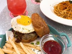 -Dazzling Cafe 蜜糖吐司专卖店