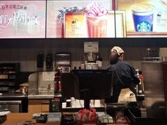 -星巴克臻选(深圳金光华店)