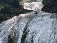 -牛角寨瀑布景区