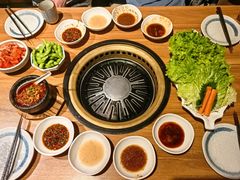-炼火烤肉店
