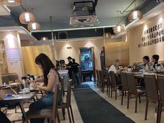 -胡须佬鸡煲四季火锅店(石厦西村直营店)