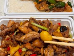 -绿草地·湘菜(7mall店)