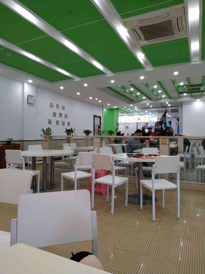 禾稼中式快餐(前观巷店)-"店铺地址:店铺地址位于绍兴市越城区解放南.